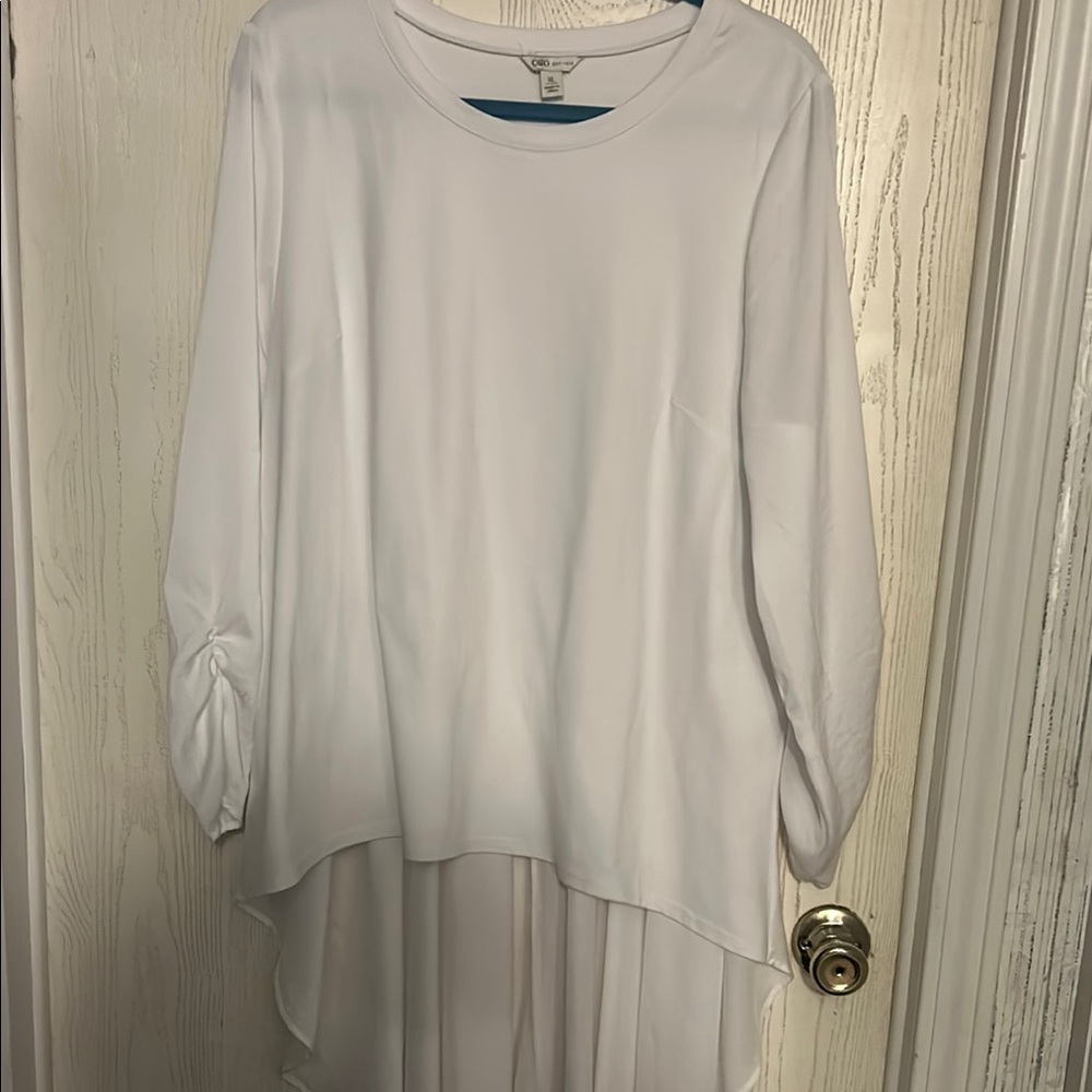 White Relaxed Fit Rounded Neckline Puff Sleeve Tunic